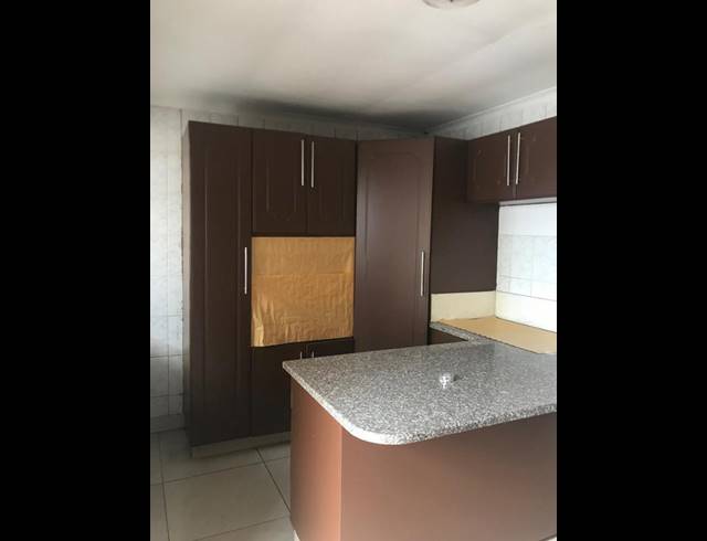 3 BEDROOM HOUSE FOR SALE IN ISIPINGO